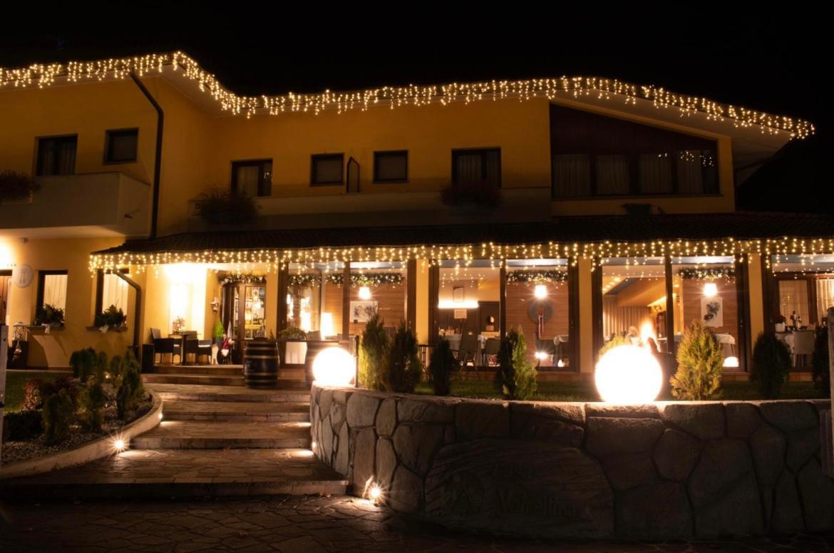 Casa Valcellina Hotel Ristorante Montereale Valcellina Exteriör bild